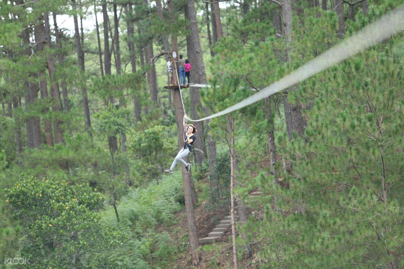 Khu trò chơi mạo hiểm High Rope Course